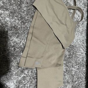 NWOT SETactive sculptflex in Sand